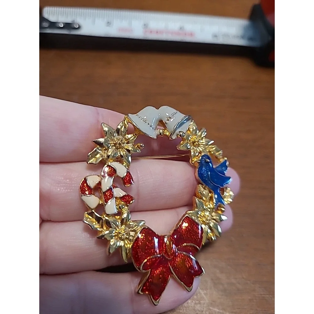 Vintage Christmas Brooch Pin Wreath Red Bow Blue Bird White Bells Candy Canes 2